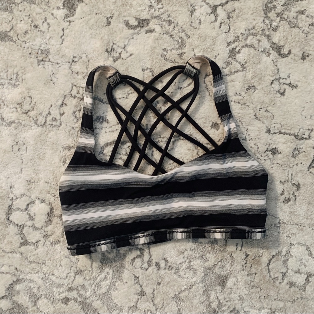 Lululemon Free To Be Bra Wild